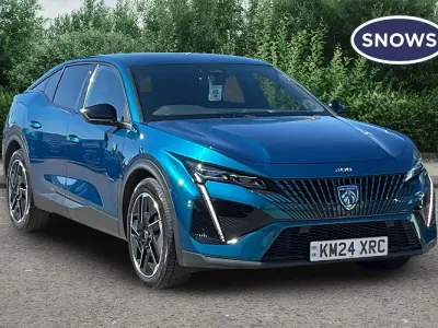 Second-hand Peugeot 408 GT 131 CP (96 kW) 2024 Albastru SUV