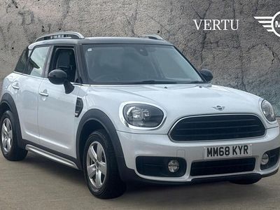 Begagnad Mini Cooper Classic 136 HK (100 kW) 2020 Halvkombi