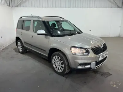 Used Skoda Yeti SE 110 HP (80 kW) 2016 Beige SUV