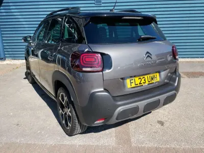 Usado Citroën C3 Aircross PureTech 108 HP (79 kW) 2023 Cinzento SUV