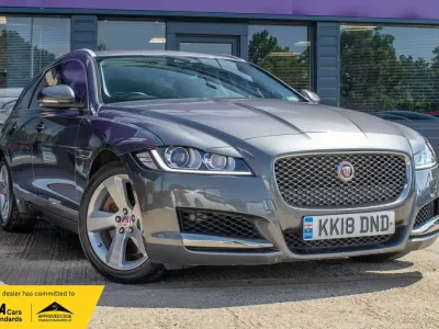Used Jaguar XF Sportbrake Portfolio 300 HP (220 kW) 2018 Grey Estate