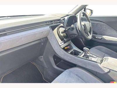 Used Lexus LBX 136 HP (100 kW) 2024 Other SUV