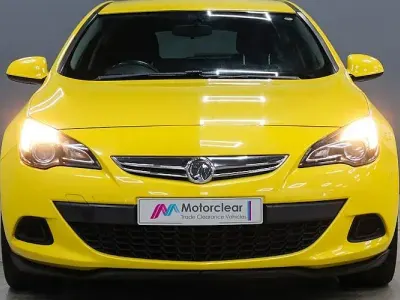 Used Vauxhall Astra GTC Sport 120 HP (88 kW) 2014 Coupe