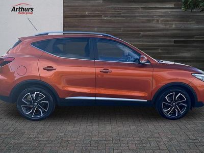 Used MG ZS Exclusive 105 HP (77 kW) 2023 Orange SUV