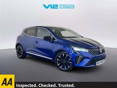 Used Renault Clio V Techno 90 HP (66 kW) 2024 Blue Hatchback