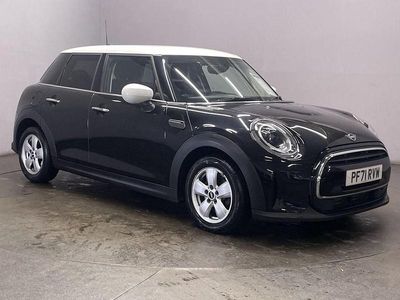Black Used 2022 Mini Cooper Classic Hatchback | £17,799 (Fair price)