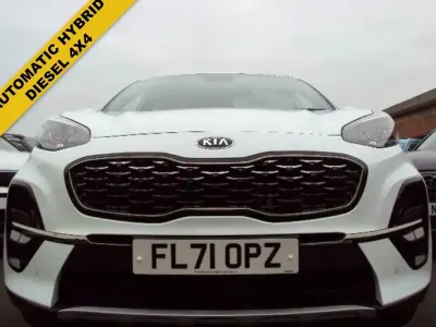 Used Kia Sportage GT-Line 134 HP (98 kW) 2022 White SUV