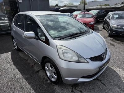 Second-hand Honda Jazz ES 100 CP (73 kW) 2010 Argintiu Hatchback