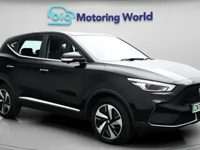 Begagnad MG ZS SE 114 kW (156 HK) 2023 SUV