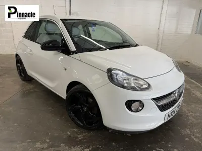 Used Vauxhall Adam Edition 87 HP (63 kW) 2014 White Hatchback