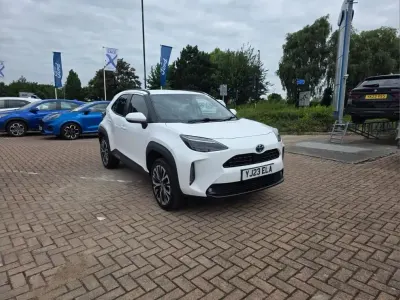 Used Toyota Yaris Cross 113 HP (83 kW) 2023 White SUV