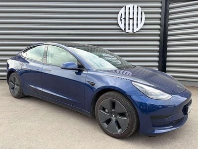Used Tesla Model 3 Standard Range 366 kW (498 HP) 2020 Blue Sedan