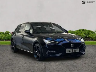Begagnad Seat Leon Black Edition 272 HK (200 kW) 2026 Svart Halvkombi