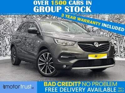 Usado Vauxhall Grandland X Business Edition 225 HP (165 kW) 2020 Cinzento SUV