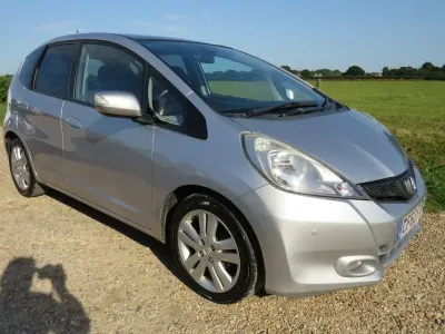 Used Honda Jazz EX 99 HP (72 kW) 2014 Silver Hatchback