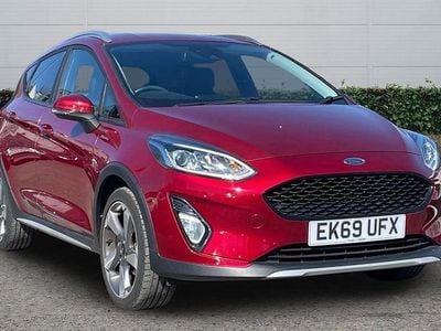 Usado Ford Fiesta Active X 101 HP (74 kW) 2019 Vermelho Citadino