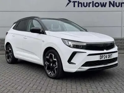 Used Vauxhall Grandland X Ultimate 225 HP (165 kW) 2024 White SUV