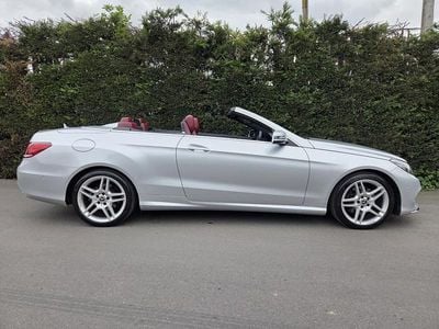 Begagnad Mercedes E220 AMG line 2016 Silver Cab