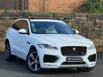 Used Jaguar F-Pace S 300 HP (220 kW) 2018 White SUV
