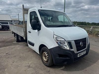 Nissan NV400