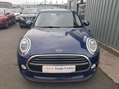 Used Mini Cooper D Hatch 116 HP (85 kW) 2018 Blue Hatchback