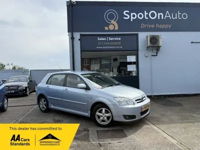 Used Toyota Corolla T3 110 HP (80 kW) 2004 Blue Hatchback
