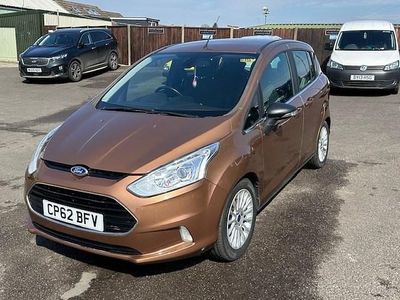 Used Ford B-MAX Titanium 2012 Gold MPV