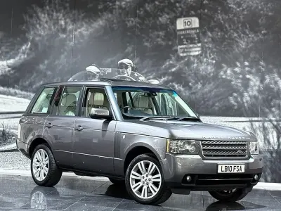 Używany Land Rover Range Rover Vogue 271 KM (199 kW) 2010 Szary SUV