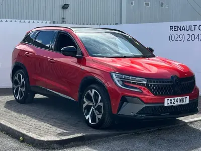 Used Renault Austral Iconic Esprit Alpine 200 HP (147 kW) 2024 Flame red  SUV