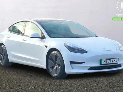 White Used 2021 Tesla Model 3 Standard Range Sedan | £16,899 (Fair price)