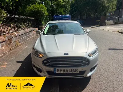 Used Ford Mondeo Titanium 180 HP (132 kW) 2015 Silver Hatchback