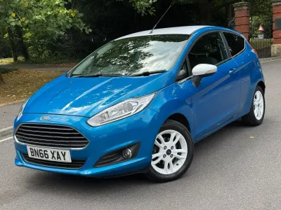 Used Ford Fiesta Zetec 2017 Blue Hatchback