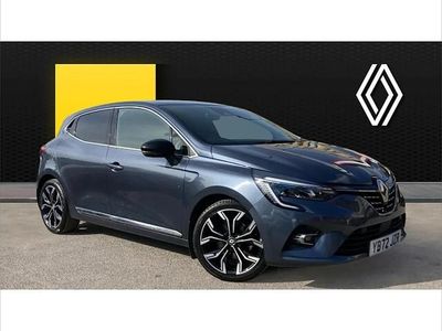 Used Renault Clio V Techno 145 HP (106 kW) 2022 Grey Hatchback