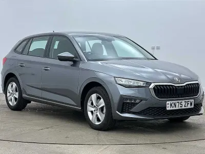 Used Skoda Scala SE 113 HP (83 kW) 2025 Graphite grey metallic Hatchback