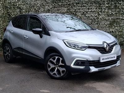 Usado Renault Captur Signature 90 HP (66 kW) 2017 Prateado SUV
