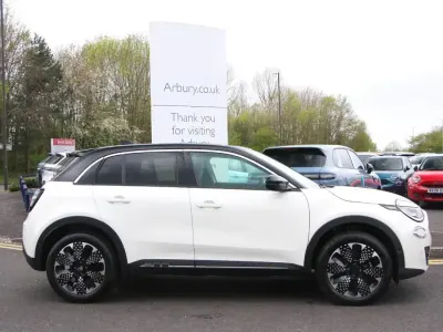 Neu Fiat 600 La Prima 99 PS (72 kW) 2026 Weiß SUV