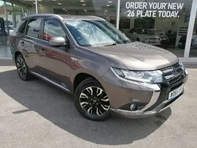 Used Mitsubishi Outlander P-HEV 2016 Estate