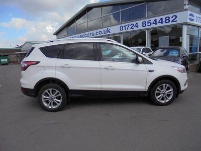 Used Ford Kuga Titanium 150 HP (110 kW) 2017 White SUV