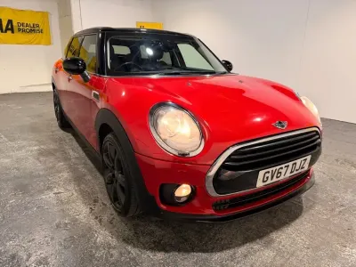 Used Mini Cooper Clubman 136 HP (100 kW) 2017 Red Estate