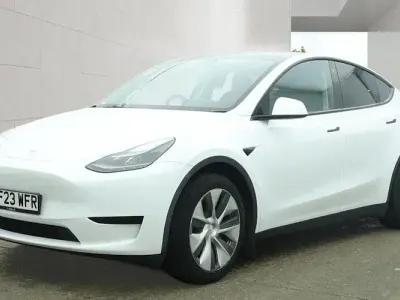 Used Tesla Model Y RWD 219 kW (299 HP) 2024 SUV