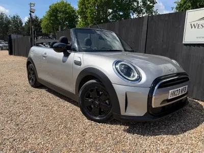 Usado Mini Cooper Classic 134 CV (98 kW) 2023 Utilitario