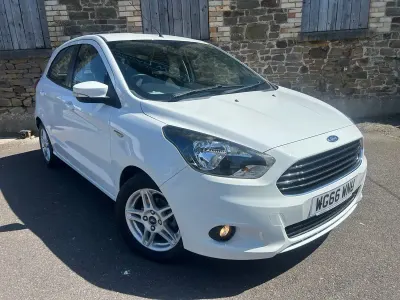 Used Ford Ka Plus Zetec 85 HP (62 kW) 2016 White Hatchback