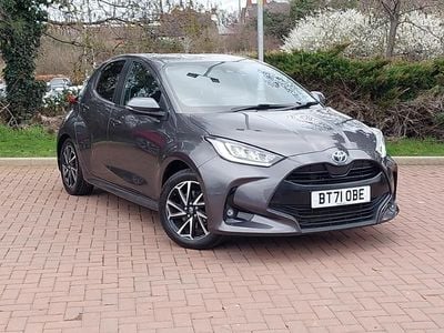 Used Toyota Yaris Hybrid Design 116 HP (85 kW) 2021 Grey Hatchback