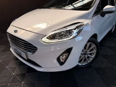 Used Ford Fiesta Titanium 100 HP (73 kW) 2018 Silver Hatchback