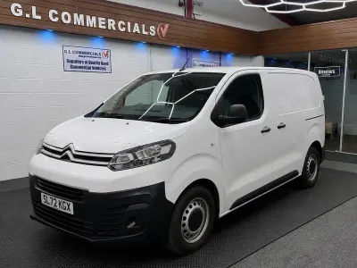 Używany Citroën Dispatch 2022 Biały Minivan
