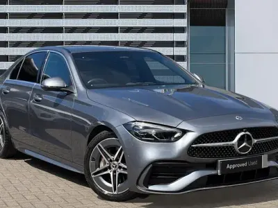 Usado Mercedes C200 AMG line 204 HP (150 kW) 2025 Sedan