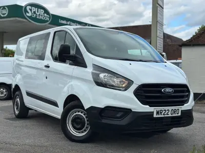 Usado Ford Transit Custom 105 CV (77 kW) 2022 Blanco Van