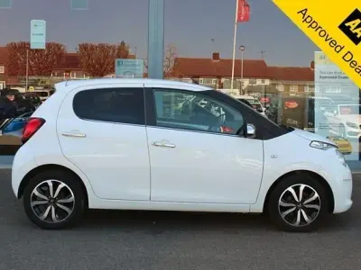 Usado Citroën C1 Shine 72 HP (52 kW) 2021 Branco Citadino