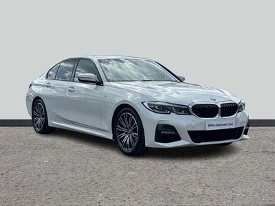 Begagnad BMW 318 M Sport 156 HK (114 kW) 2021 Vit Sedan