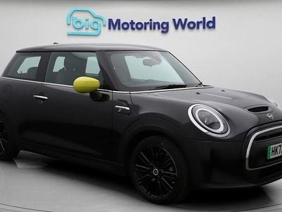 Used 2023 Mini Cooper Level 2 Hatchback | £14,300 (Fair price)
